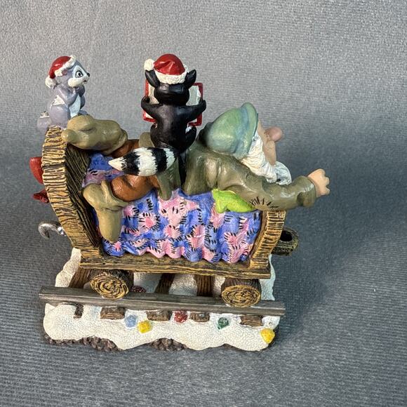 Disney Snow White And The Seven Dwarfs Christmas Train Set Danbury Mint 5 Cars - Picture 8 of 16